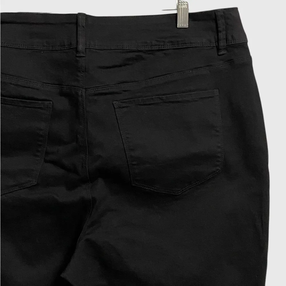 Royalty For Me Women's High Rise Ankle Skinny Jeans Size 20W Black Cuffed Hem